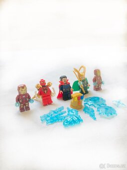 LEGO Marvel Minifigurky – Sbírka postav + Infinity Gauntlet - 2