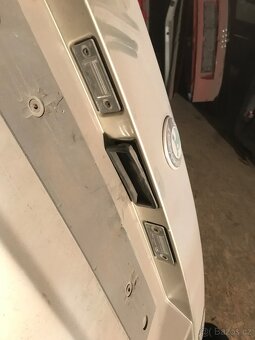 Škoda Fabia 1 I krátká HB zadní vrata 9201 - 2
