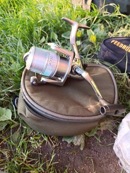 Shimano Super Aero 4000F - 2