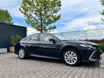 Toyota Camry XV70 2024 rok výroby - 2