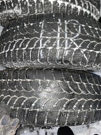Zimní pneu Continental 215/65r16 s Audi disky - 2