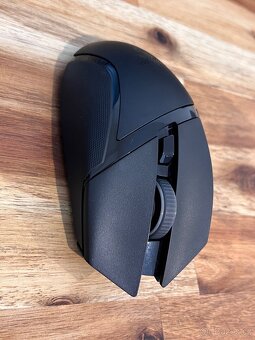 Razer Basilisk V3 X Hyperspeed - 2