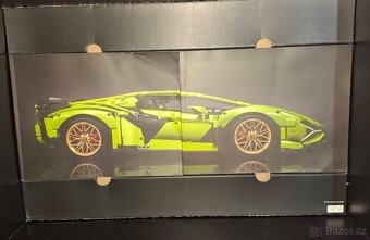 Lego Technic 42115 Lamborghini Sian - 2
