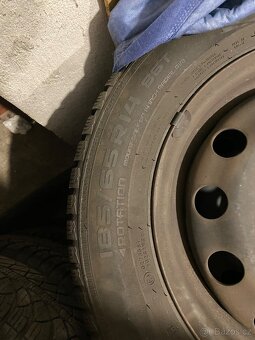 Zimní pneumatiky Nokian 185/65 R14 Ford Focus - 2