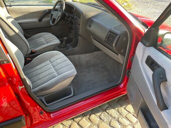 VW Passat B3 GL 1.8i 66kw,Rok1992,74tkm,Raritni Stav - 2
