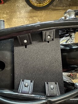 Výsuvný kastlík ,box Simson s51 - 2