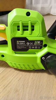 Nůžky na živý plot - 2