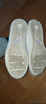 Tenisky/sálovky z Decathlonu vel.33 - 2