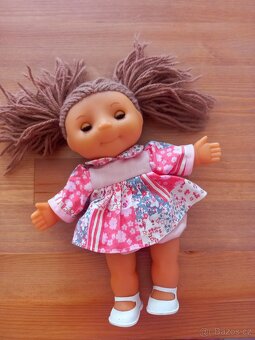 Mrkací panenka - látkové tělíčko a vlásky - 2