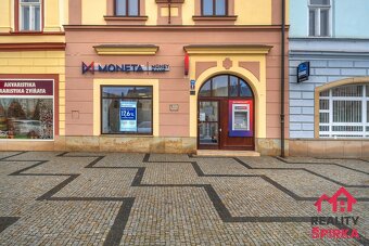 Pronájem komerčního prostoru 139 m² nám. T.G. Masaryka Morav - 2