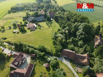 Prodej pozemku 2214 m², Voděrady - 2