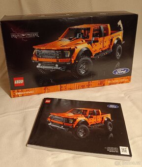 LEGO Technic - 42126 - Ford Raptor - 2