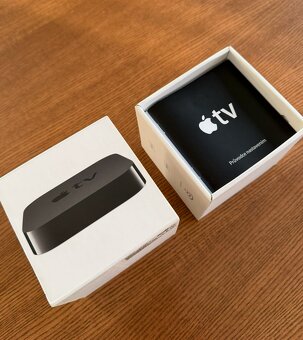 Apple TV (model A1469) – FullHD, AirPlay - 2