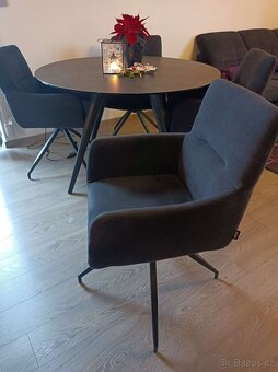 Čalouněné otáčecí židle - 2