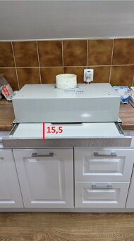 Výsuvná digestoř - 2