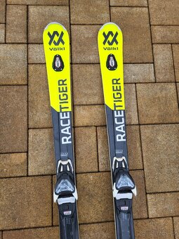 Völkl Racetiger SC - 2