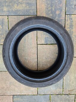Prodám pneu Continental 205/45 R17 - 2