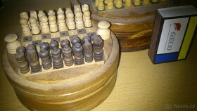 prodám šachy dřevo - 2