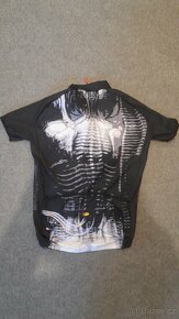 dres na kolo vel. XL (odpovídá spíš M-L) - 2