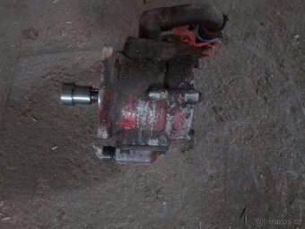 Belarus hydraulické čerpadlo - 2