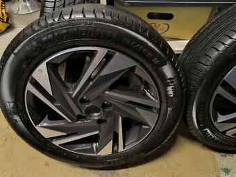 Alu kola Hyundai i20 5x114,3 r16 Originál, pneu Michelin 98% - 2