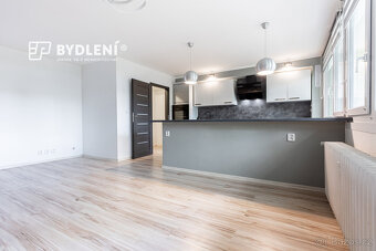 Prodej bytu 3+1 71 m² Antonína Sochora, Teplice - Šanov II - 2