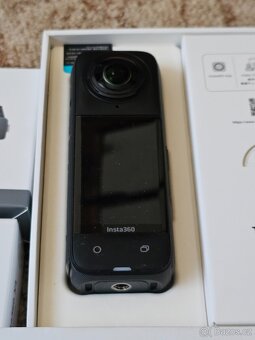 Kamera Insta360 X4 v záruce + příslušenství - 2