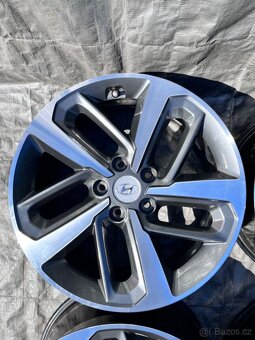 5x114,3 R18 originál alu disky Hyundai + senzory - TOP - 2