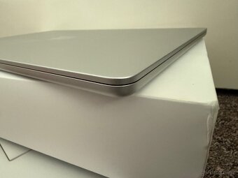 Apple MacBook Air 15" 2023, M2 GB/256gb. TOP stav, zaruka. - 2