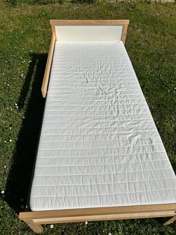 Dětská postel Ikea 70x160 vč matrace, zábradlí - 2