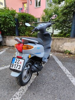 Piaggio Fly 50 4T  r.v.2009 nová STK - 2