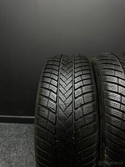 3ks pneu Vredestein 205/55/17 91H - 2