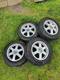 Alu kola Škoda 195/65R15 Letní - 2