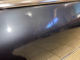 Levé přední dveře šedá metalíza LC7V VW Passat B5.5 2001 - 2