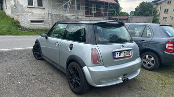 Mini COOPER S R53 - 2