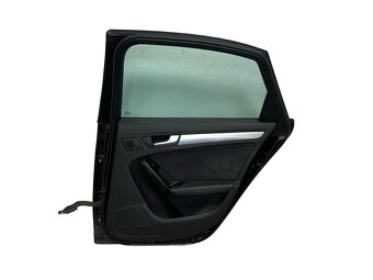 Pravé zadní dveře černá LZ9Y Audi A4 B8 8K sedan r.v. 2008 - 2