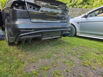 Zadní narazník Varis V2 - Lancer/Evo - 2