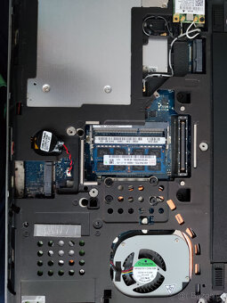Dell Latitude E6320 i3-2330M 4GB DDR3 320GB HDD - 2