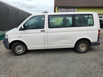 Volkswagen Caravelle - 2