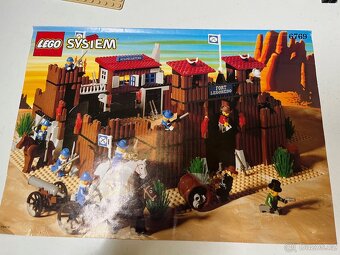 Prodám LEGO 6769 – Fort Legoredo (1996) - 2
