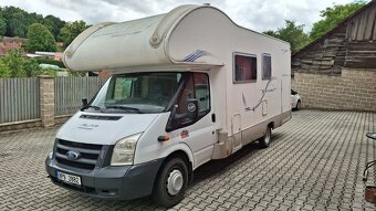 Obytny automobil Ford transit 3.2 tdci 200ps - 2