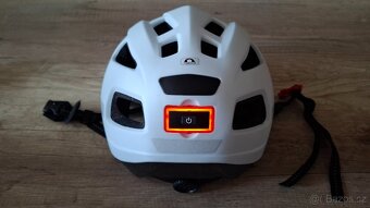 Cyklistická bílá helma ve velikosti L/XL - 2