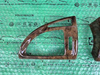 ozdobný dekor výdechů palubní desky Citroen C5 942547 , 9425 - 2