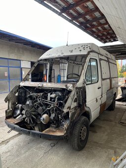 Volkswagen LT35 2.5TDI 80kw - 2