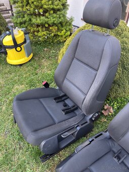 sedačky Audi a4 b6 - 2