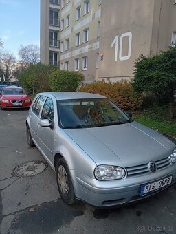 Prodám golf 4 1,6 benzín - 2