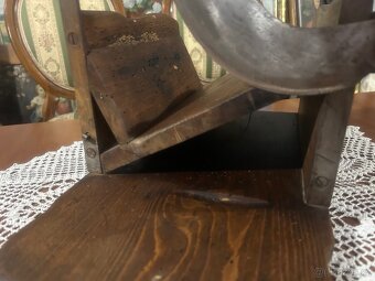 Starožitný ruční kráječ chleba / zeleniny - 2