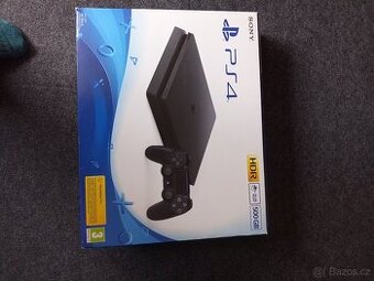 Prodám PS4 Slim 500gb - 2