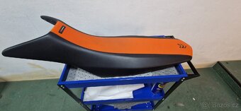 Sedlo KTM Powerparts - 2