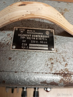 Selenový usměrňovač SUj 114 6-12/5 ru - 2